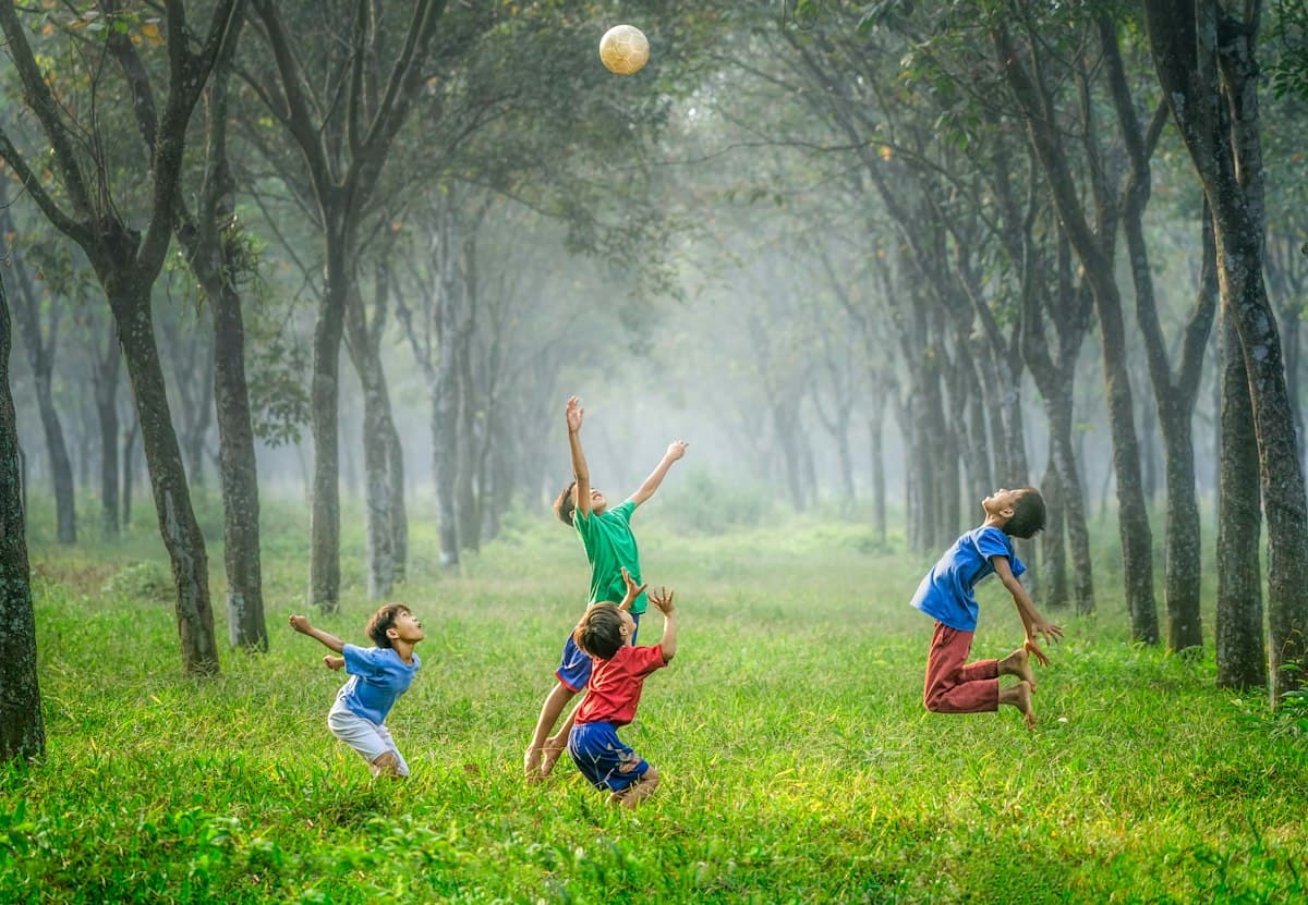 What to Do With Kids Instead of iPad (Real Ideas)