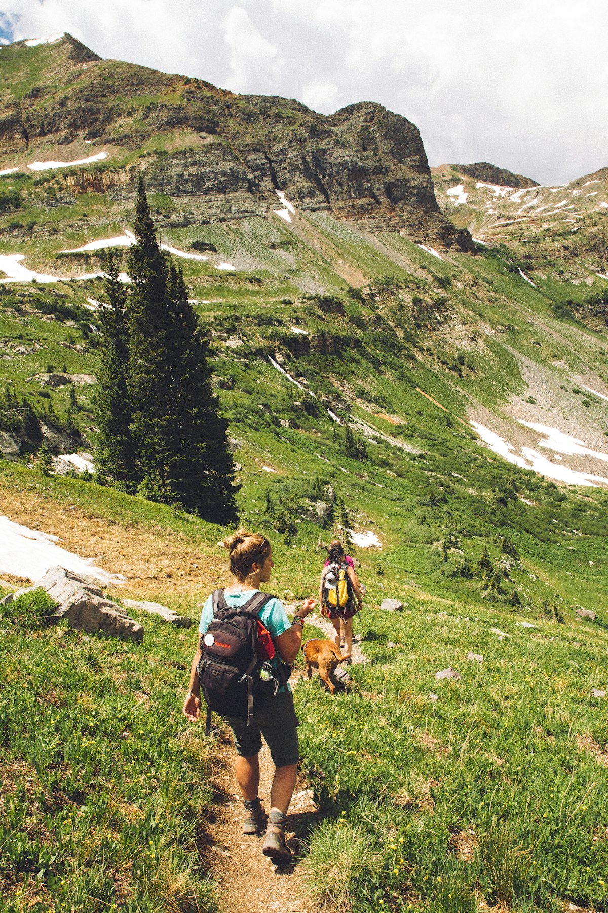 How to Raise Outdoorsy Kids: A Practical Guide
